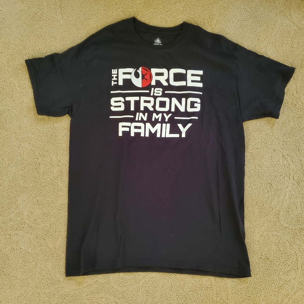 Star Wars Disney Men's L T-Shirt Black "The Force Is Strong in My Family" Rebel